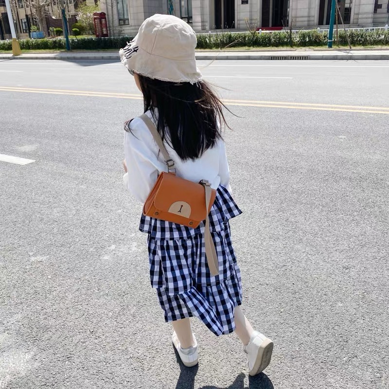 Ba lô đeo hình gấu BTBG