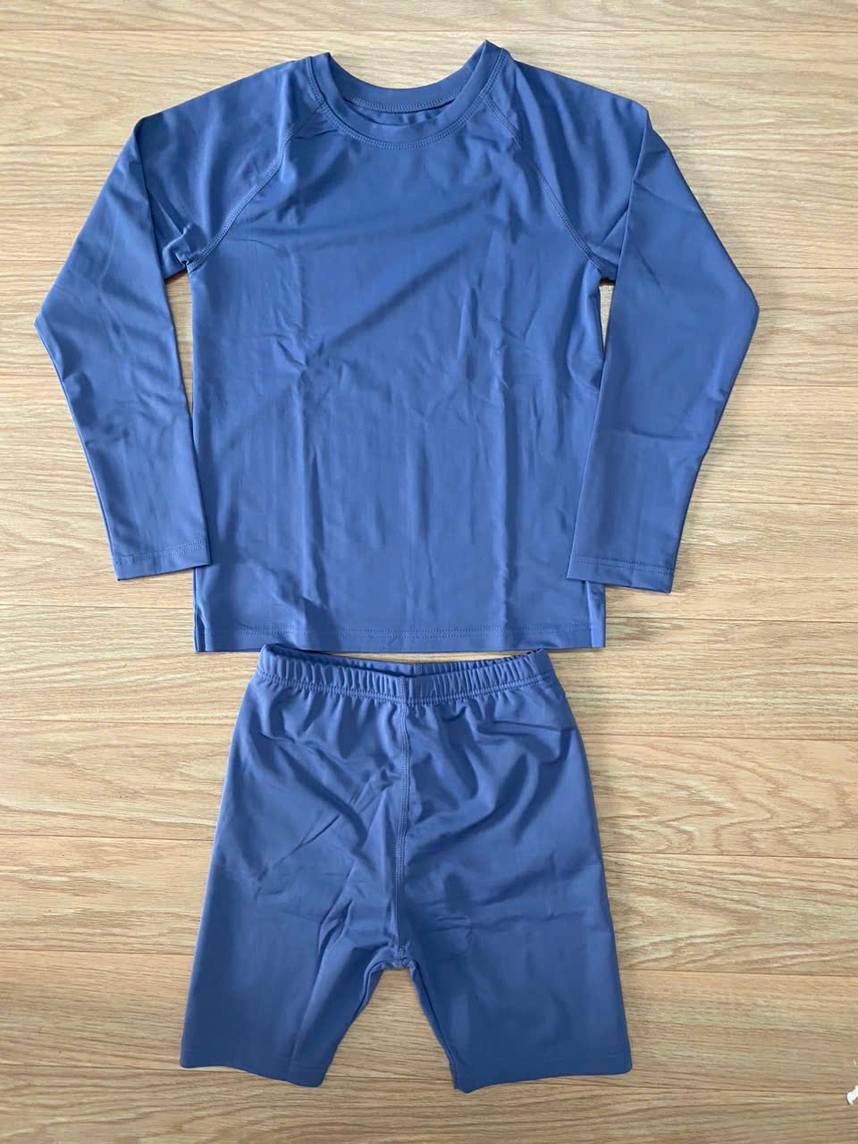 Bộ bơi xuất Hàn U.F trơn nhiều màu dài tay chống nắng cho bé size 110-150 (1 số thay tag)