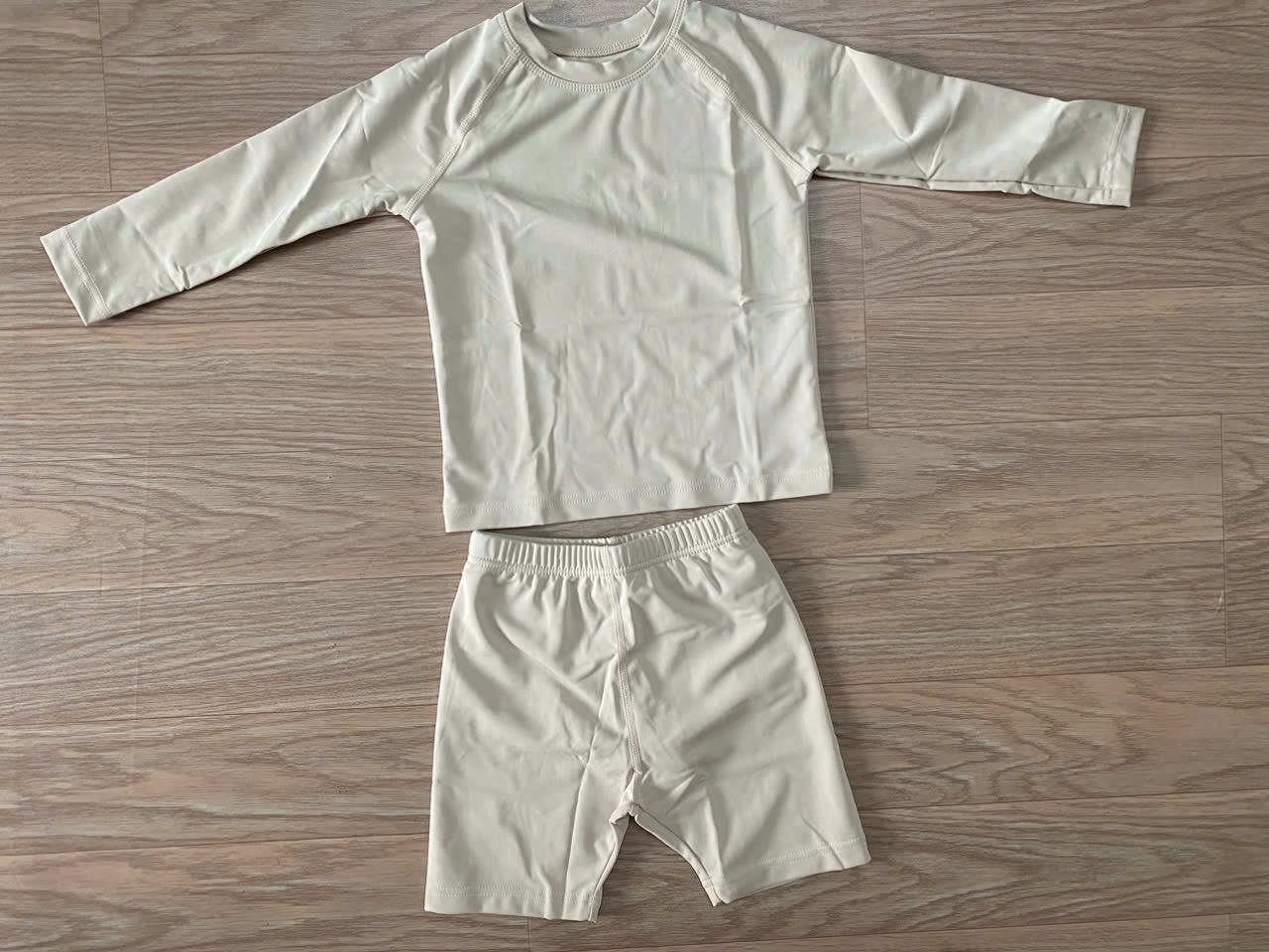 Bộ bơi xuất Hàn U.F trơn nhiều màu dài tay chống nắng cho bé size 110-150 (1 số thay tag)