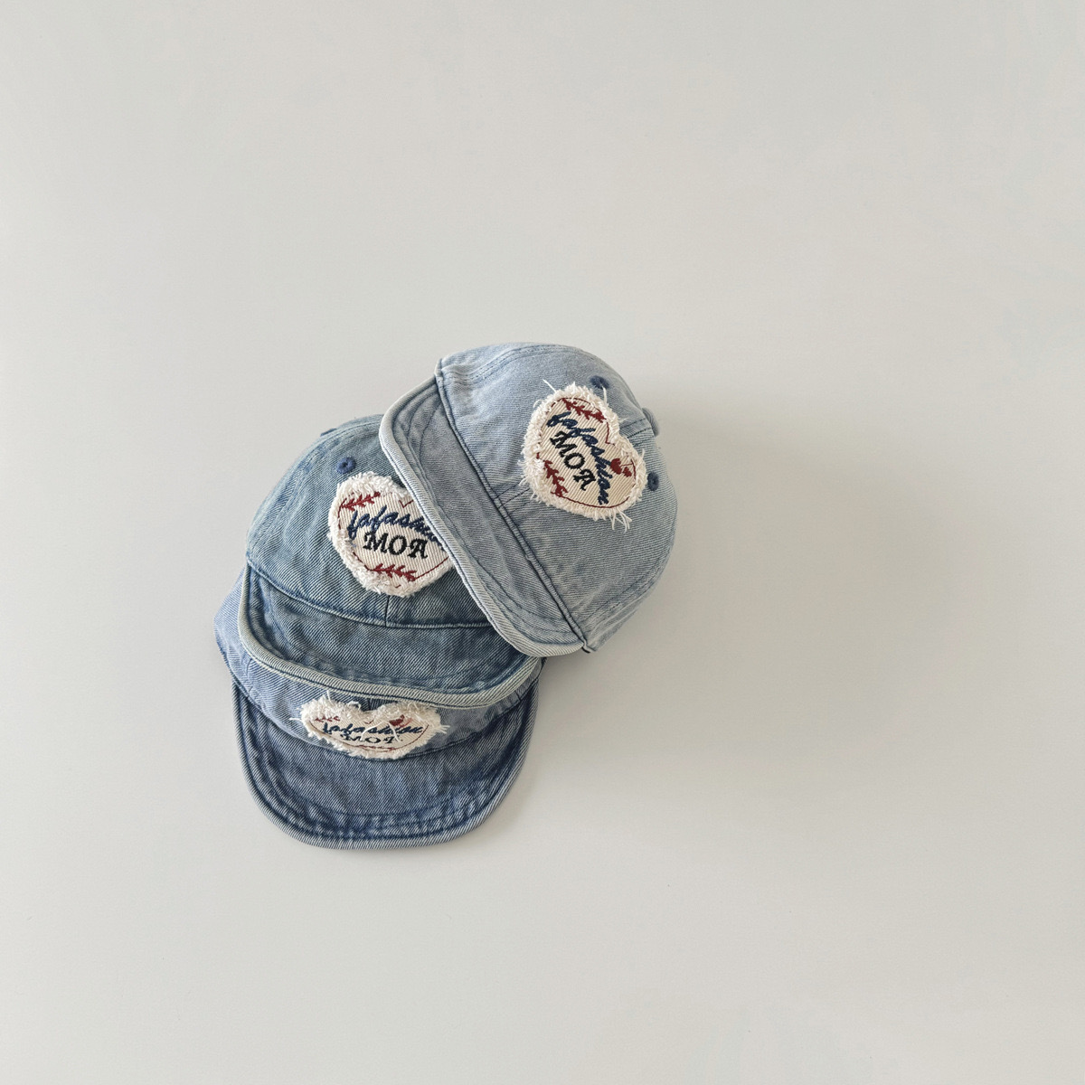 Mũ jean mềm MOA 2 màu cho bé size 3-20m