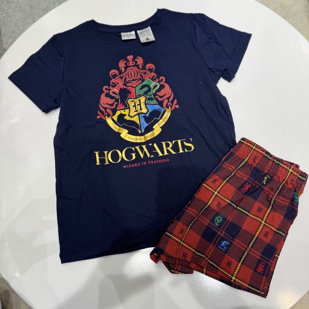 Bộ cotton Hogwarts dư xịn áo navy mix quần caro đỏ cho bé size 8-16y