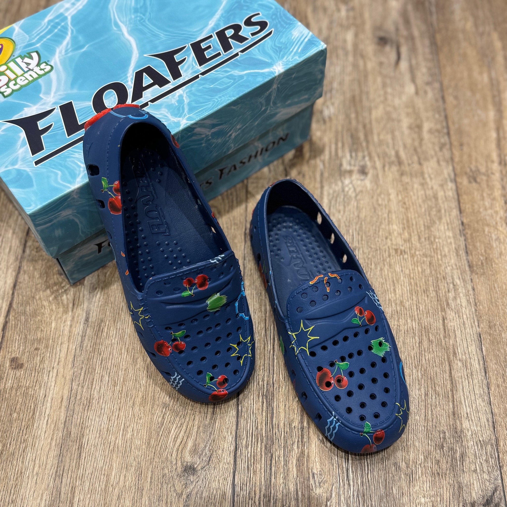 Giày nhựa Floafers Kids dư xịn dẻo thơm nhiều màu cho bé size 31-35