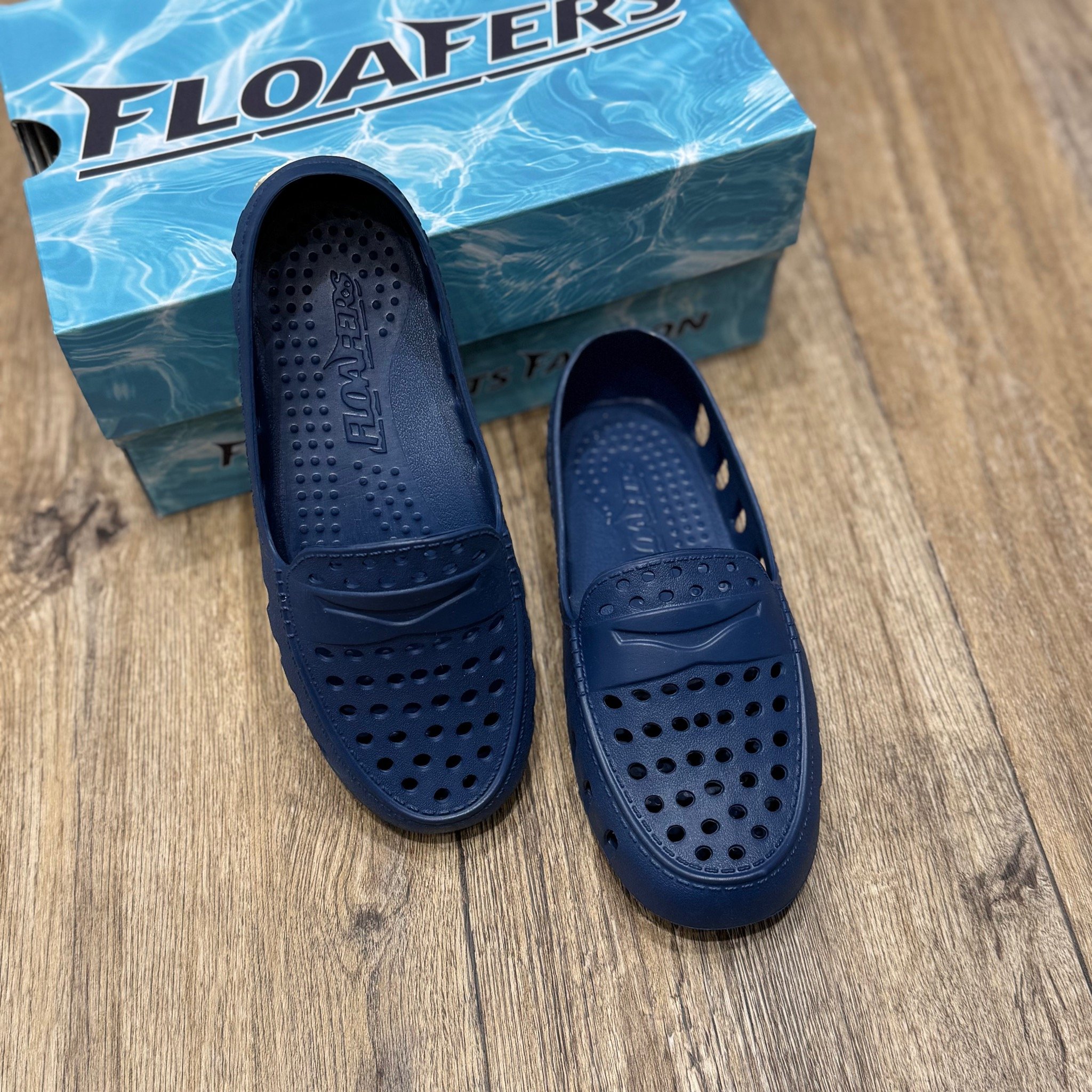 Giày nhựa Floafers Kids dư xịn dẻo thơm nhiều màu cho bé size 31-35