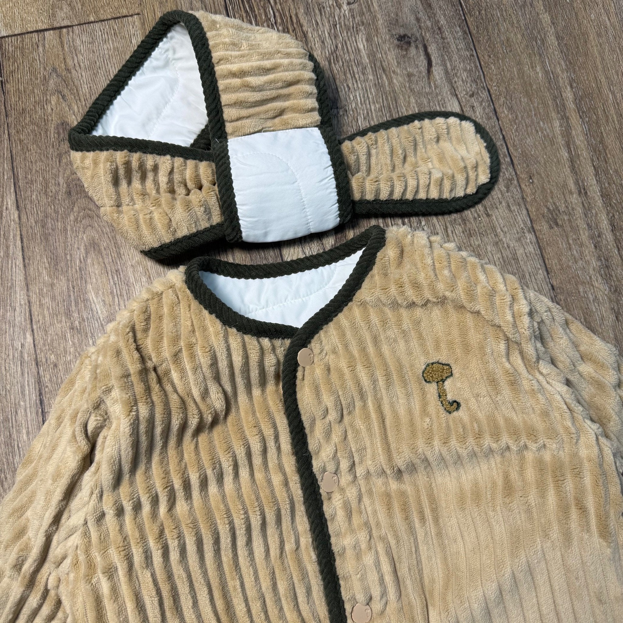 Áo khoác Moimoln trắng ngà lót lông kèm khăn mặc 2 mặt cho bé size 90-120