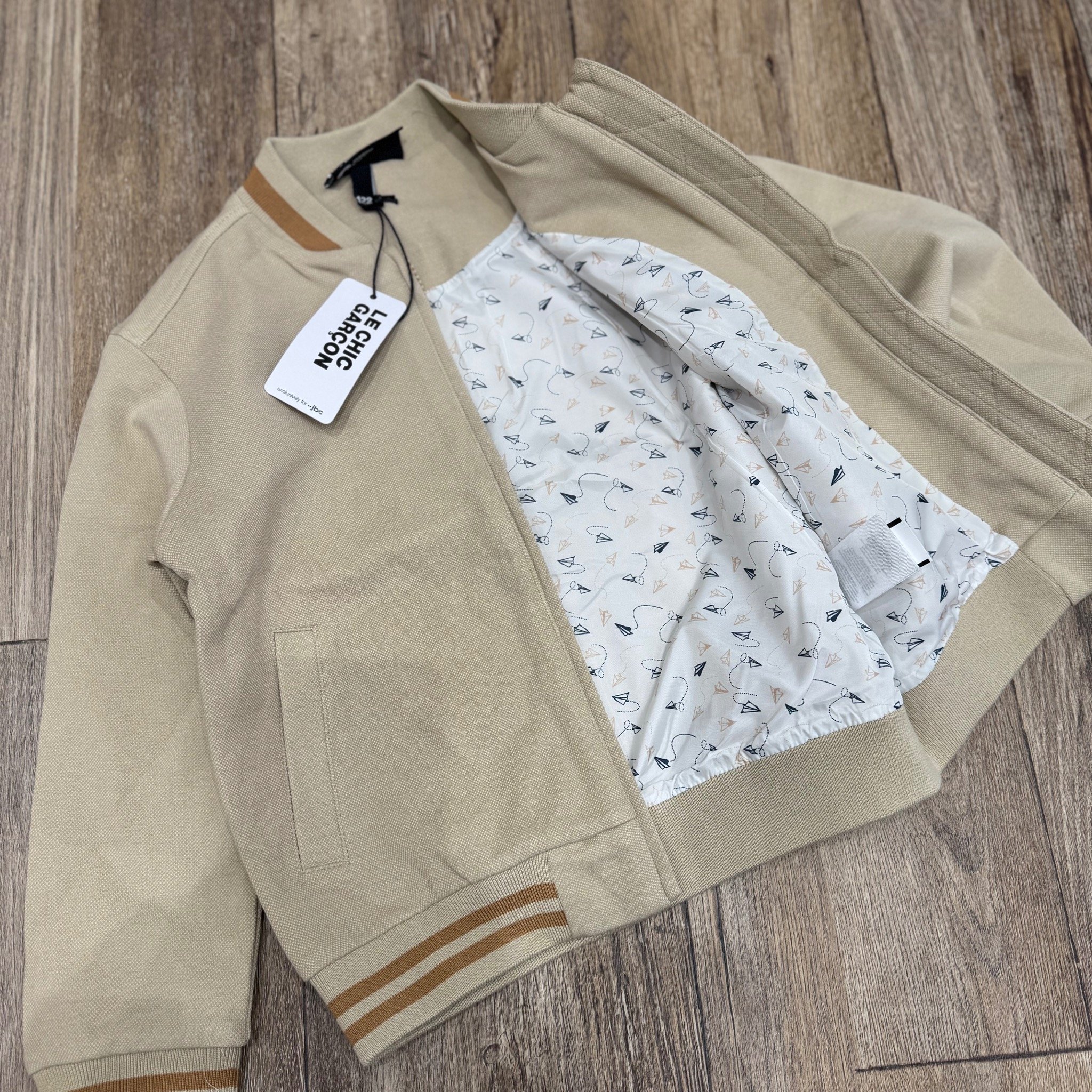 Áo khoác bomber Le Chic Garcon dư xịn màu be cho bé size 116-164
