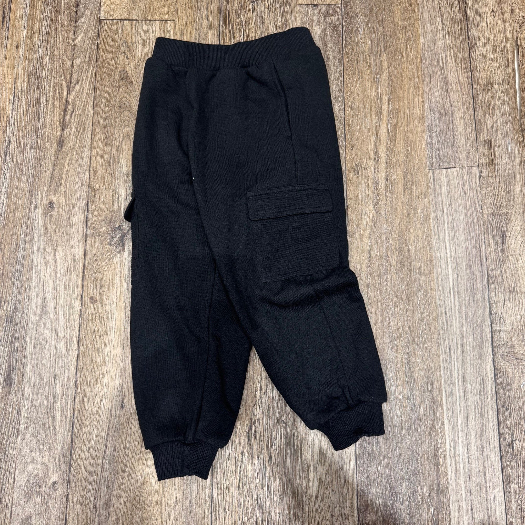 Quần jogger nỉ bông Topten phối túi nỉ tổ ong nhiều màu cho bé size 100-150