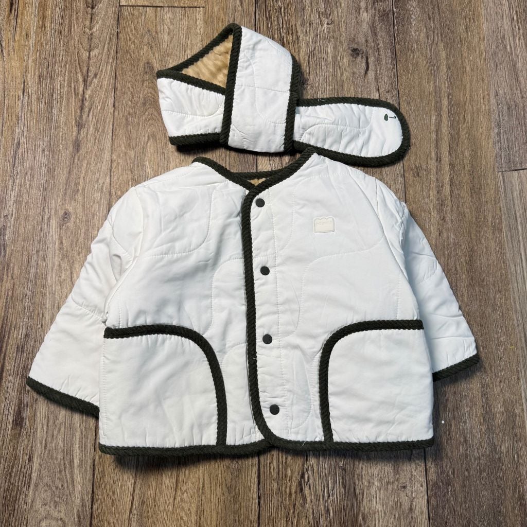 Áo khoác Moimoln trắng ngà lót lông kèm khăn mặc 2 mặt cho bé size 90-120