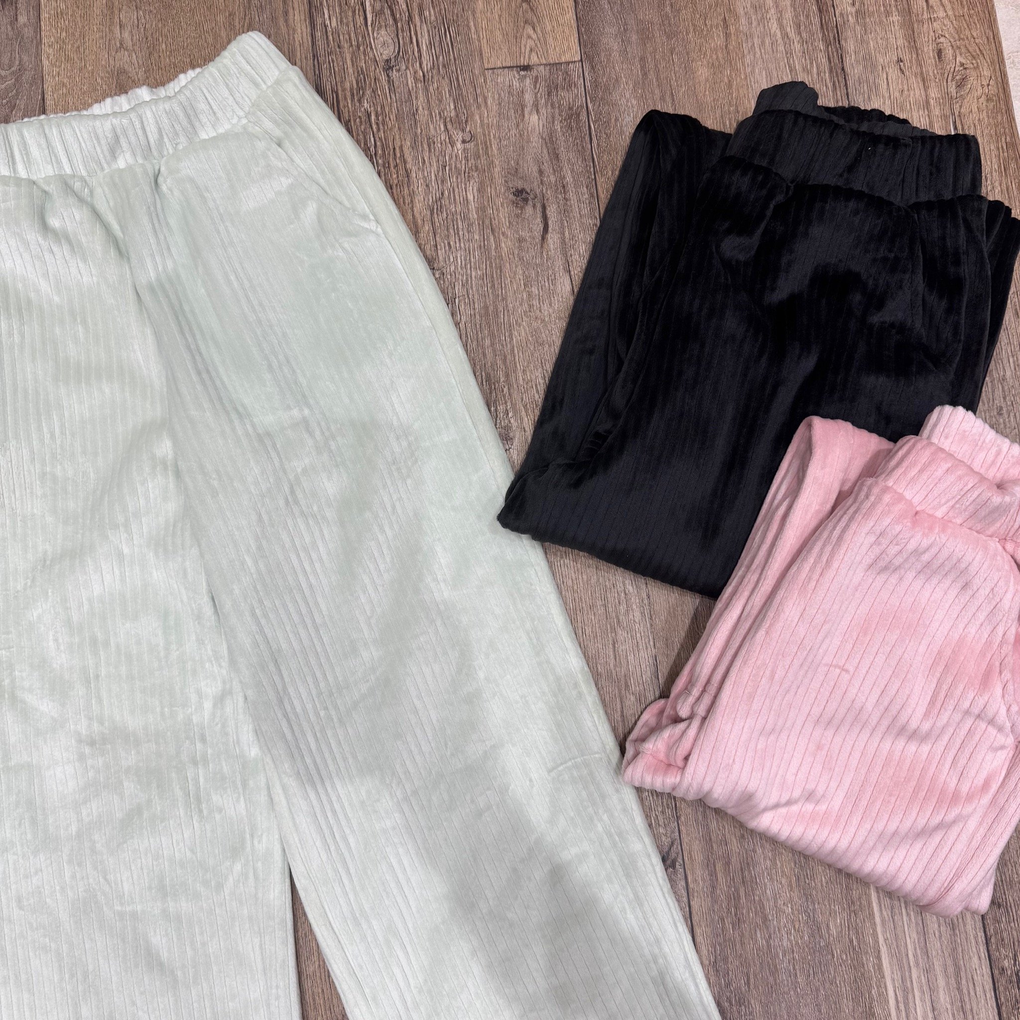 Quần nhung tăm ống suông Topten xuất Hàn 3 màu cho bé gái size 110-160