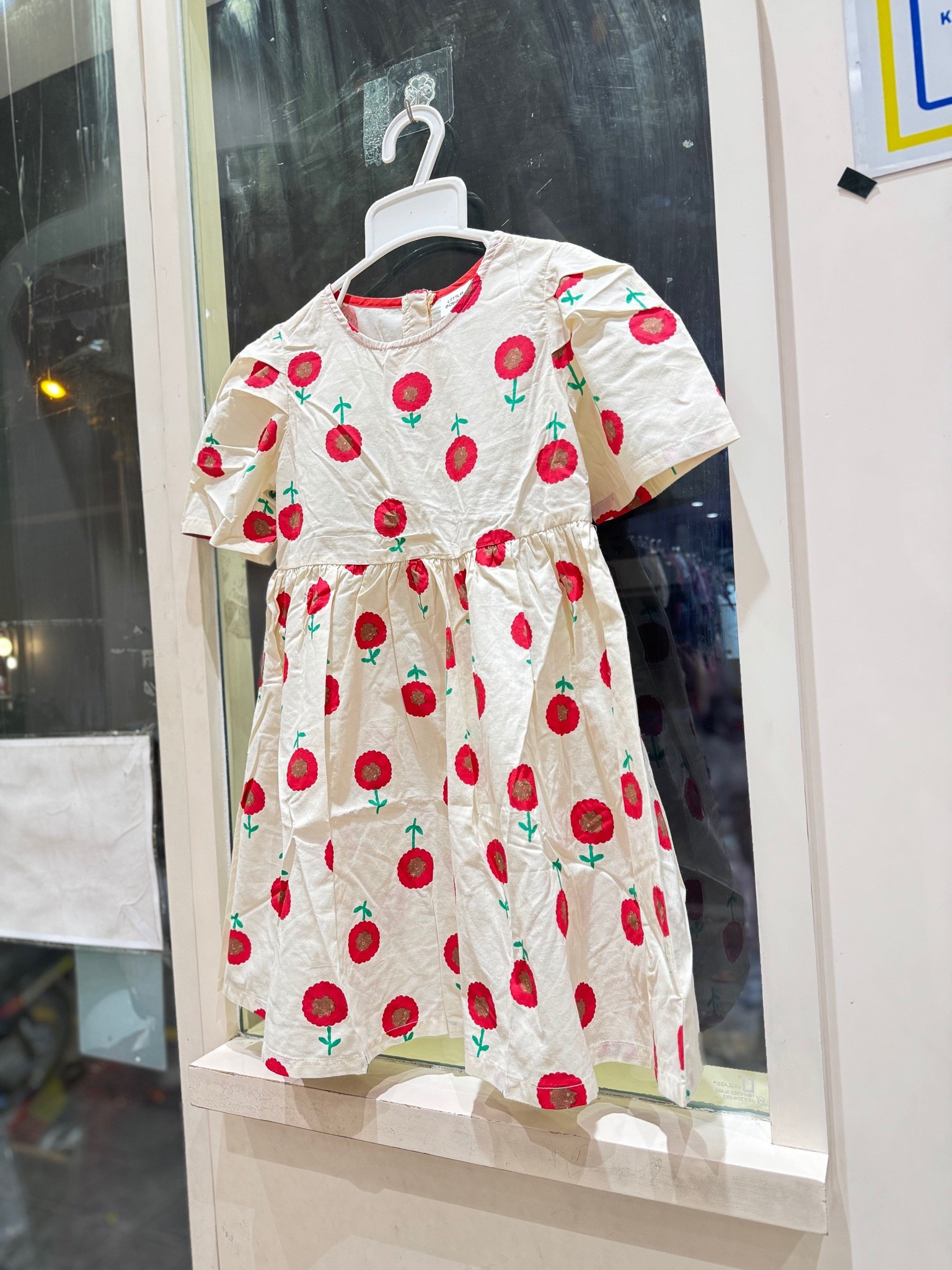 V00018 - Váy vải thô nhiều màu cho bé size 100-150