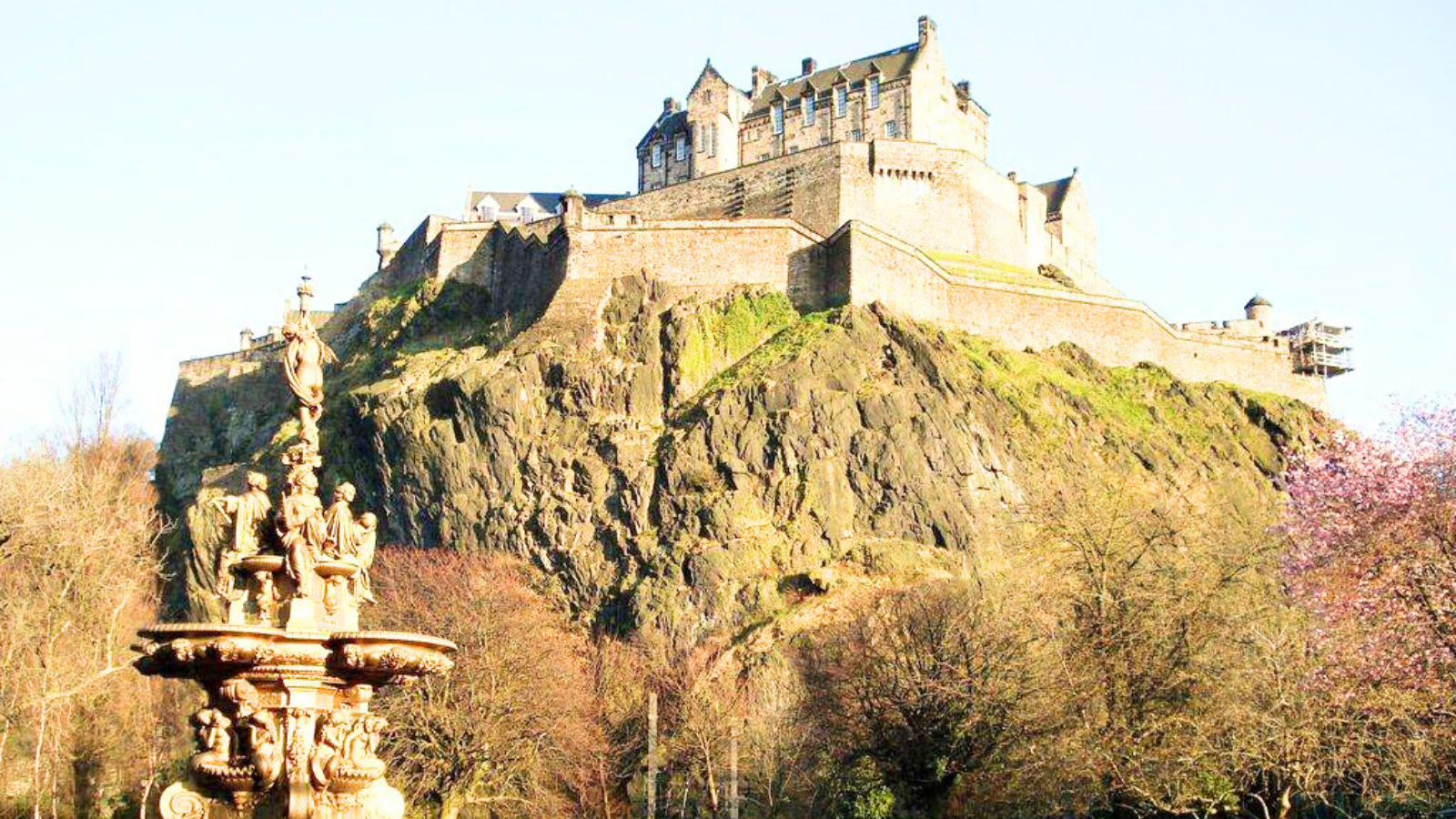 TOUR: ENGLAND – WALES – SCOTLAND- BẮC IRELAND - IRELAND 12 NGÀY-MÙA HÈ