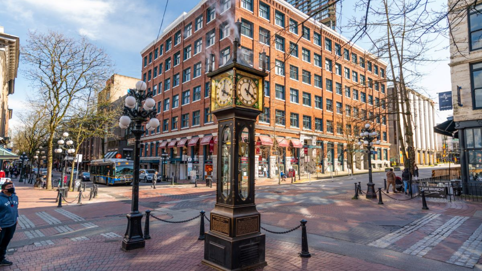 TOUR: ĐÔNG – TÂY CANADA 13 NGÀY