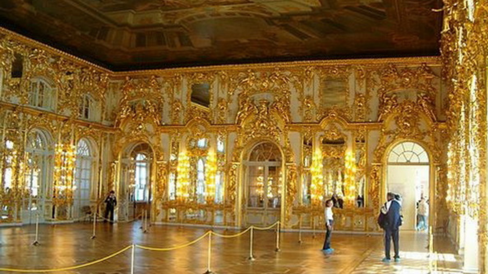 TOUR NGA: MOSCOW-VLADIMIR-SUZDAL-SAINT PETERSBURG 9 NGÀY VN