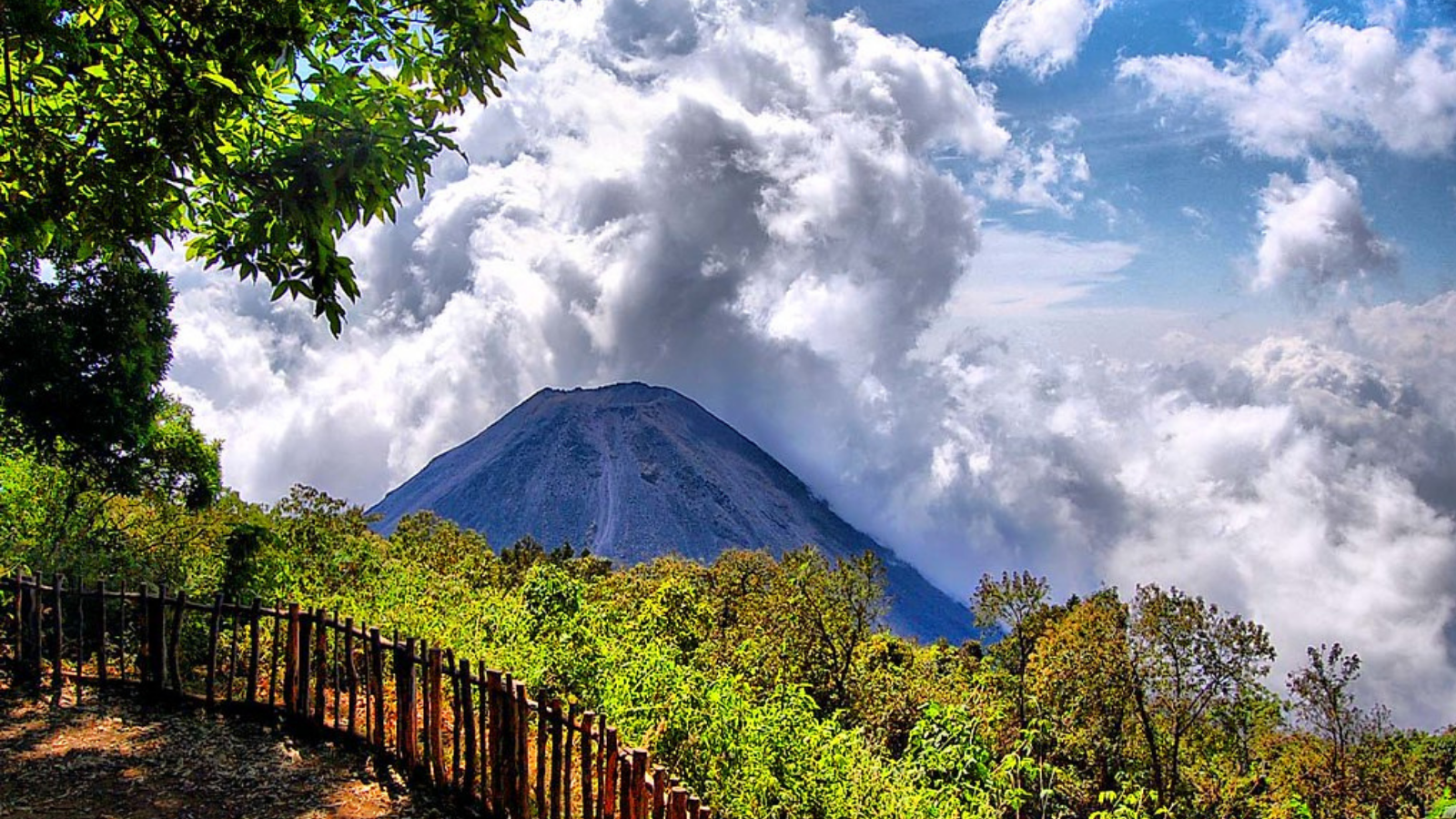 TOUR 6 NƯỚC TRUNG MỸ: COSTA RICA – NICARAGUA – EL SALVADOR – HONDURAS – GUATEMALA – BELIZE 23 NGÀY