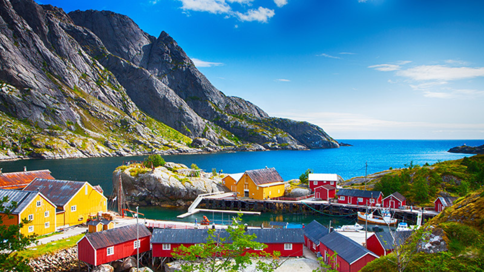 TOUR BẮC CỰC: LOFOTEN - LONGGYEARBYEN – QUẦN ĐẢO SVALBARD – BIỂN BĂNG – OSLO 17 NGÀY 2027