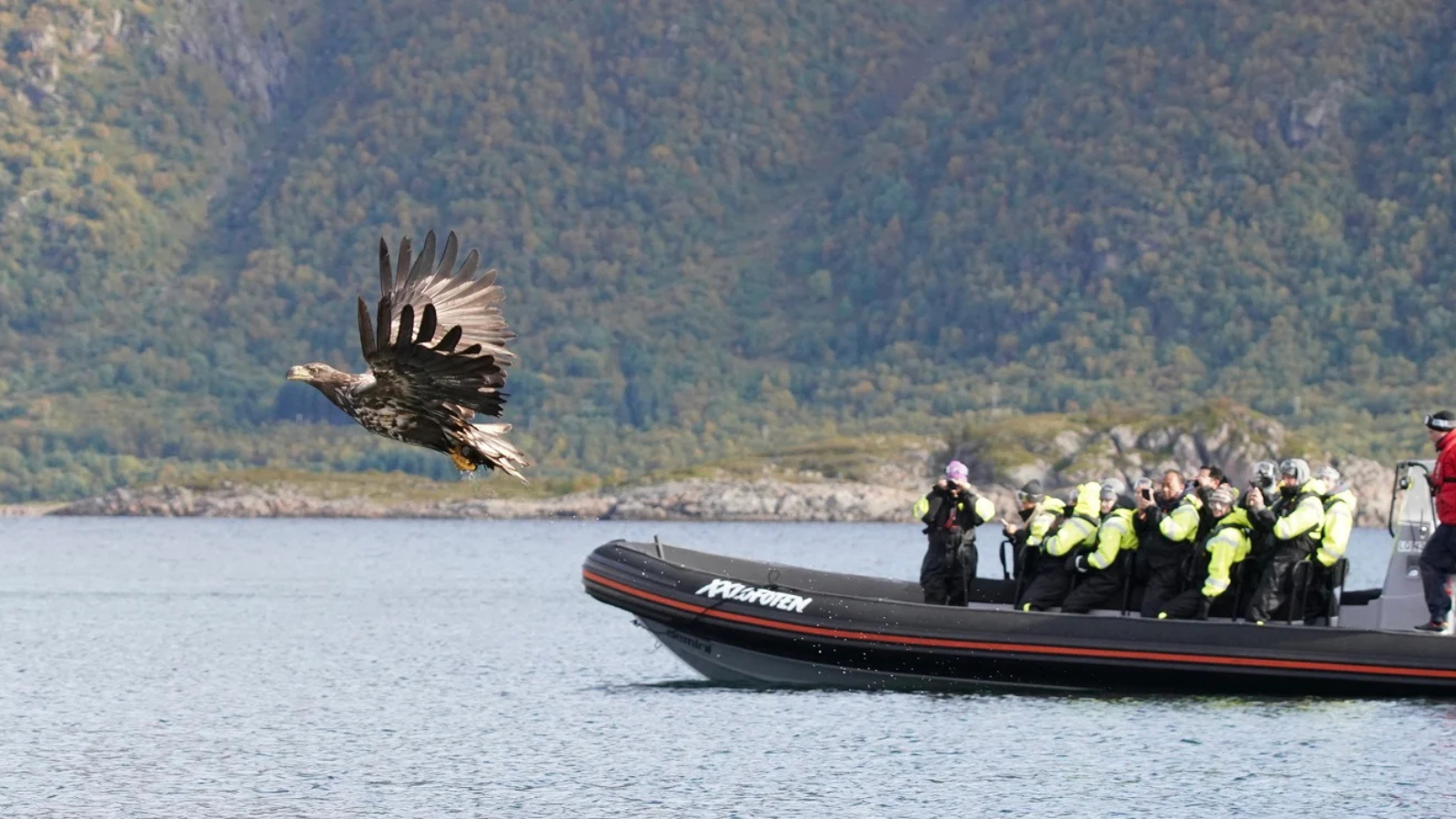 TOUR BẮC CỰC: LOFOTEN - LONGGYEARBYEN – QUẦN ĐẢO SVALBARD – BIỂN BĂNG – OSLO 17 NGÀY 2027