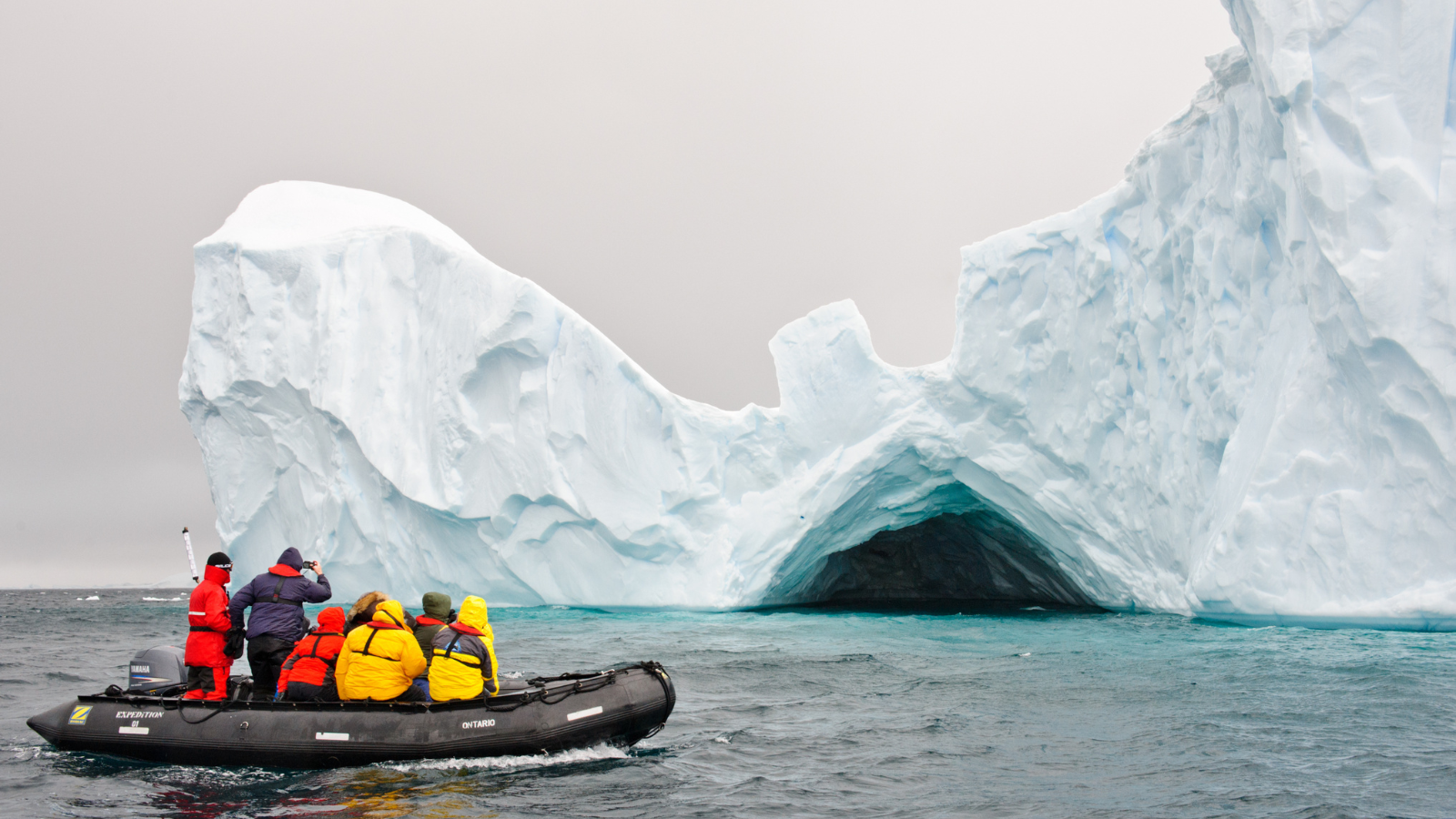 TOUR BẮC CỰC: LOFOTEN - LONGGYEARBYEN – QUẦN ĐẢO SVALBARD – BIỂN BĂNG – OSLO 17 NGÀY 2027