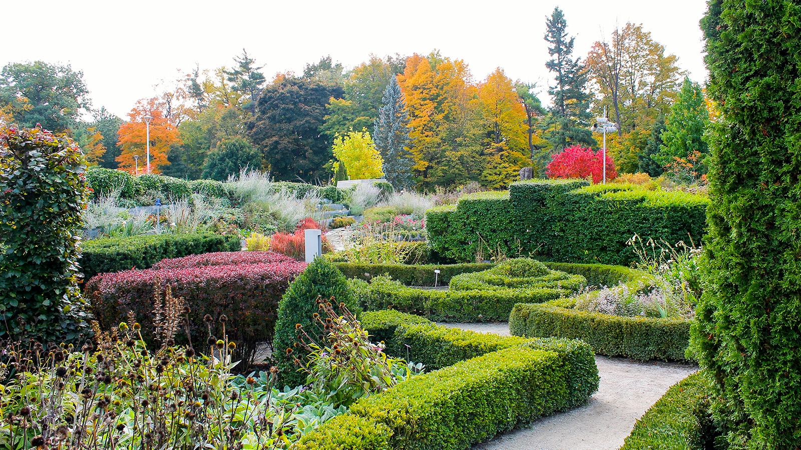 TOUR: ĐÔNG – TÂY CANADA 13 NGÀY