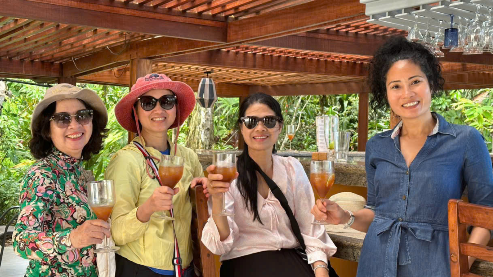 TOUR 6 NƯỚC TRUNG MỸ: COSTA RICA – NICARAGUA – EL SALVADOR – HONDURAS – GUATEMALA – BELIZE 23 NGÀY