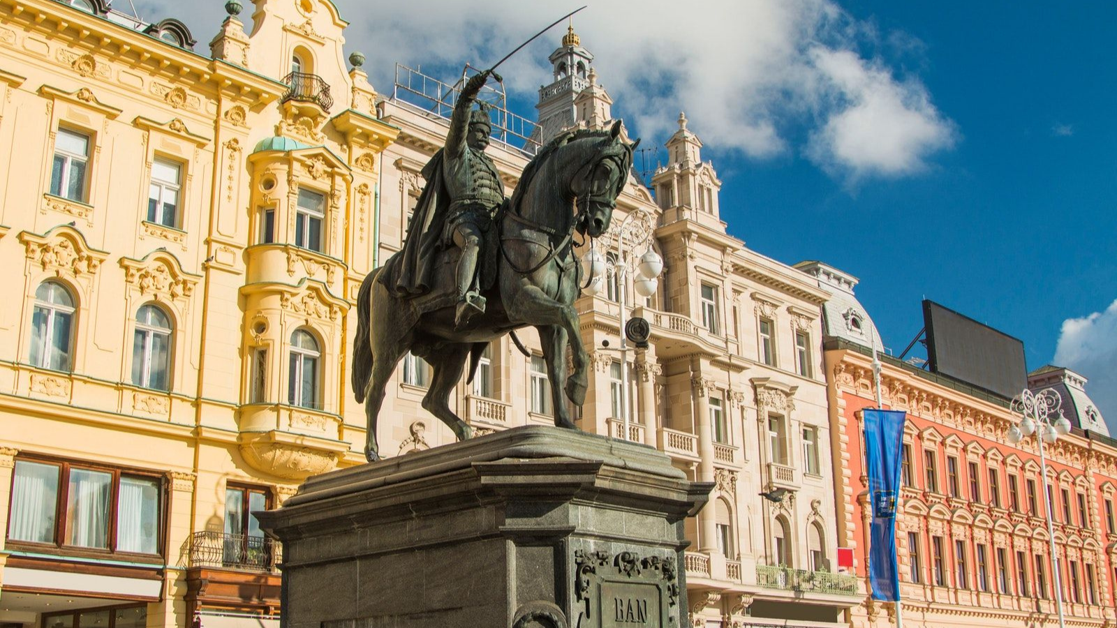 TOUR: KHÁM PHÁ BALKAN – NAM TƯ CŨ 13 NGÀY