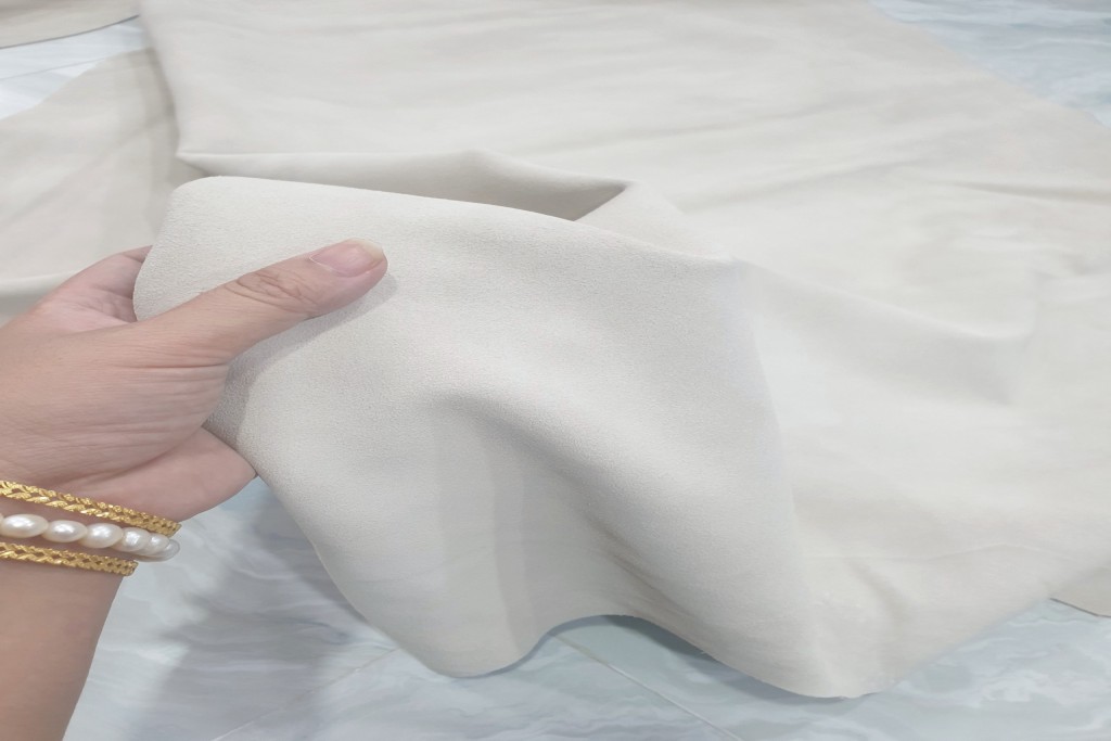 Full Veg Softy Leather - Natural Color