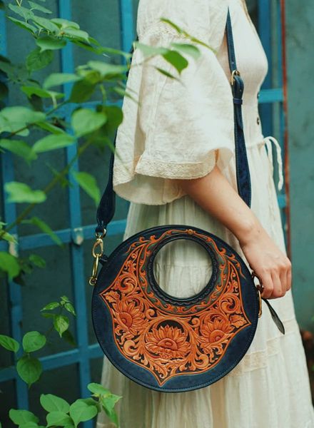 Handcrafted Vintage Leather Bag
