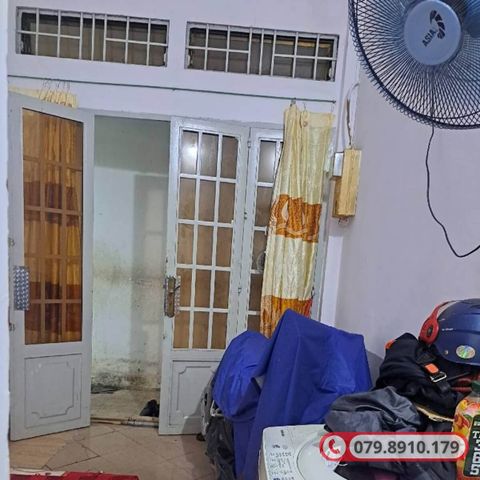 Nhà phố Nguyễn Văn Công Gò Vấp 1,8 tỷ cách sân bay 0.6 km