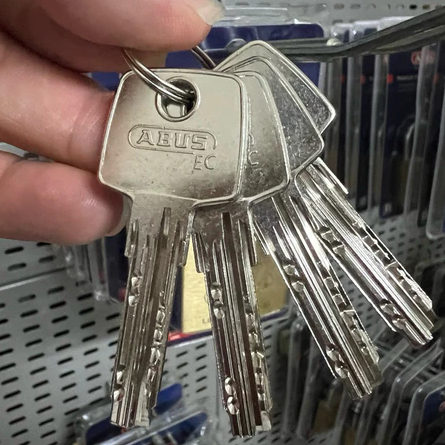  Khóa ABUS 66CSTI/60 Thân TITALIUM Rộng 60mm 4 Chìa Vi Tính - MSOFT 