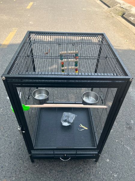 Lồng Nuôi Vẹt Trung 01