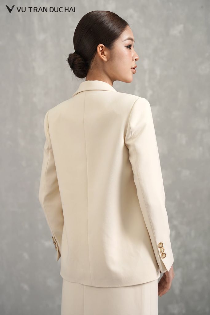 Blazer dáng suông ve to 1 khuy BLO2604