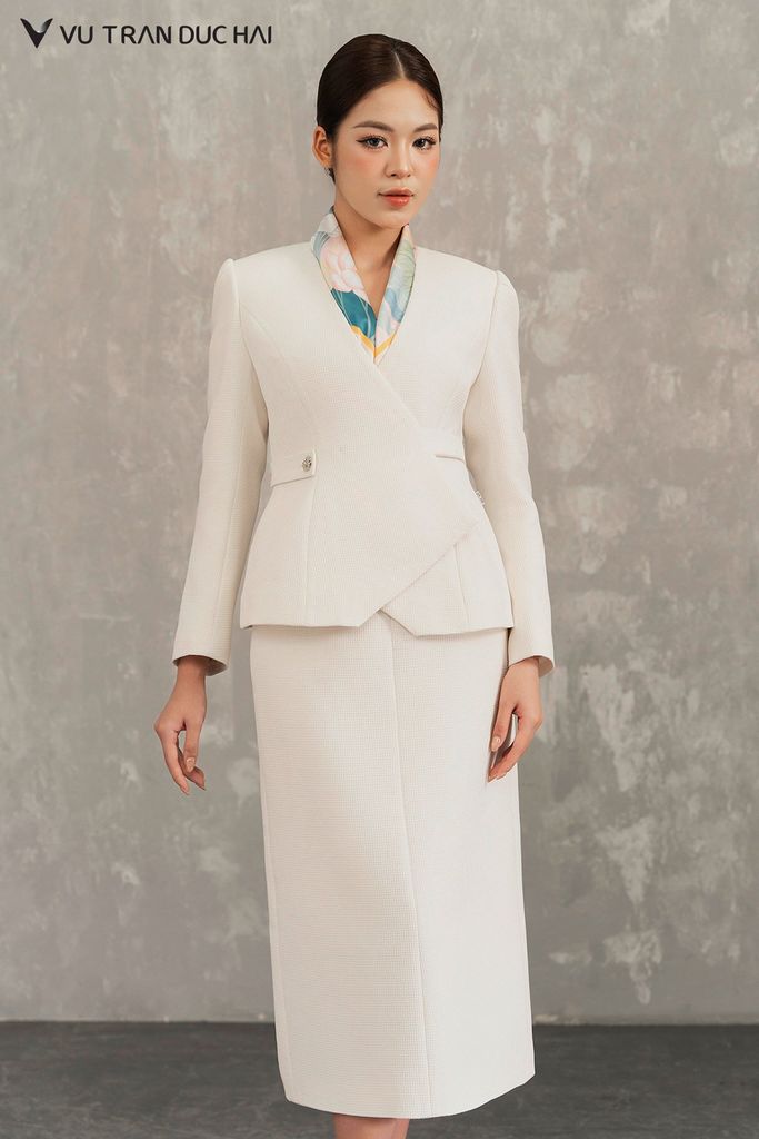 Chân váy tweed suông 2 ly SKO2605