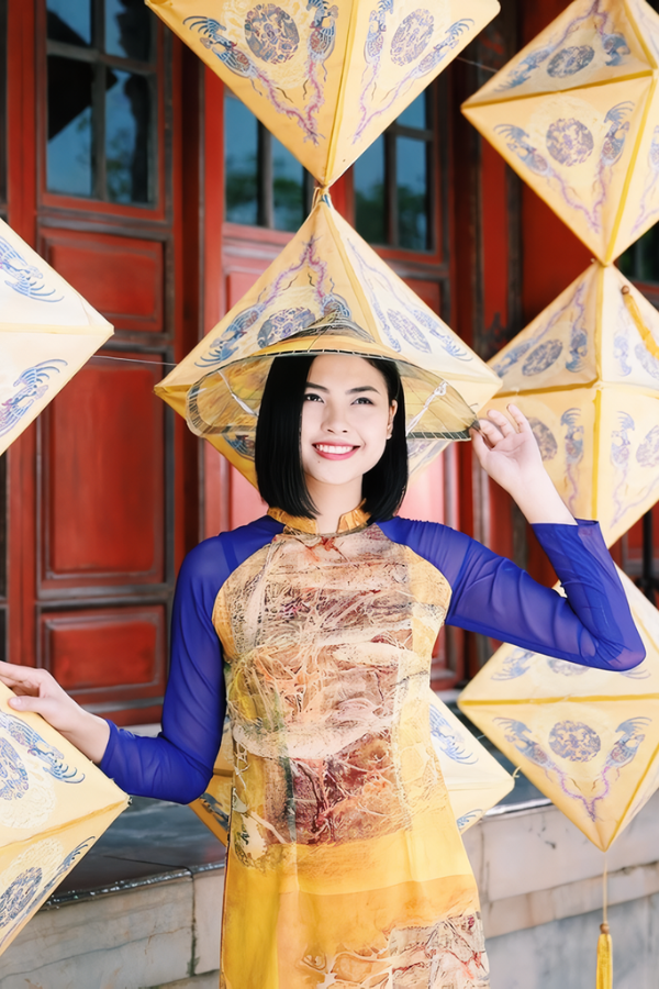 Áo dài Nắng Trên Phố Huế ADBSTHue0904