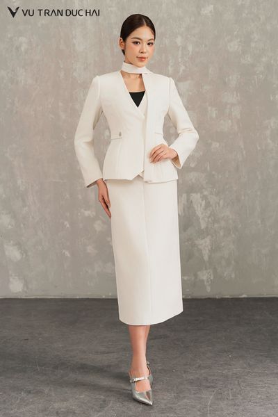 Vest tweed cổ V BLO2601