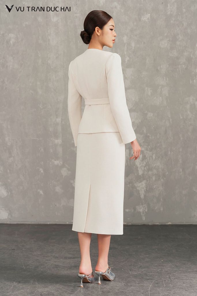 Vest tweed cổ V BLO2601