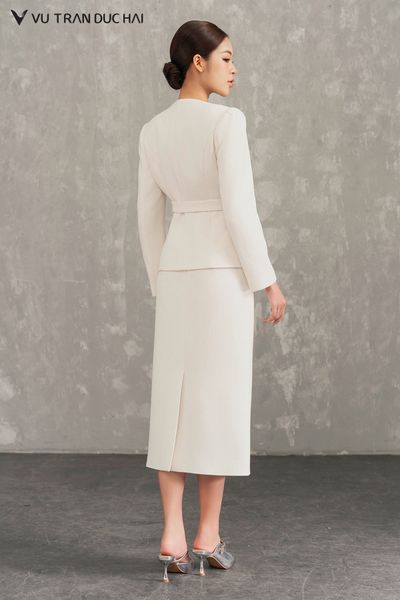 Vest tweed cổ V BLO2601