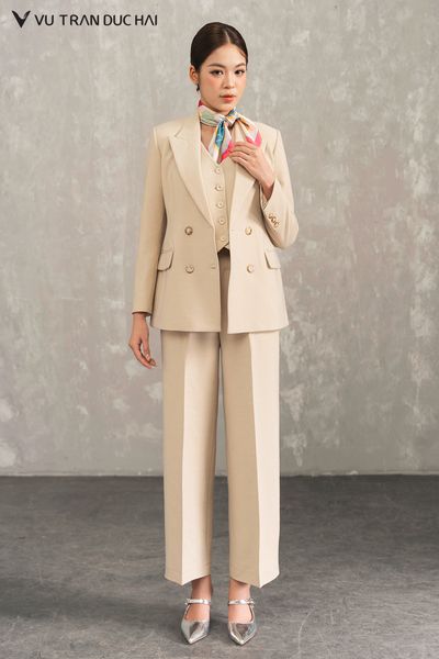 Vest 4 khuy cổ hai ve dáng ôm BLO2602