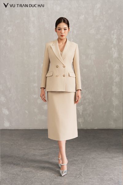 Vest 4 khuy cổ hai ve dáng ôm BLO2602