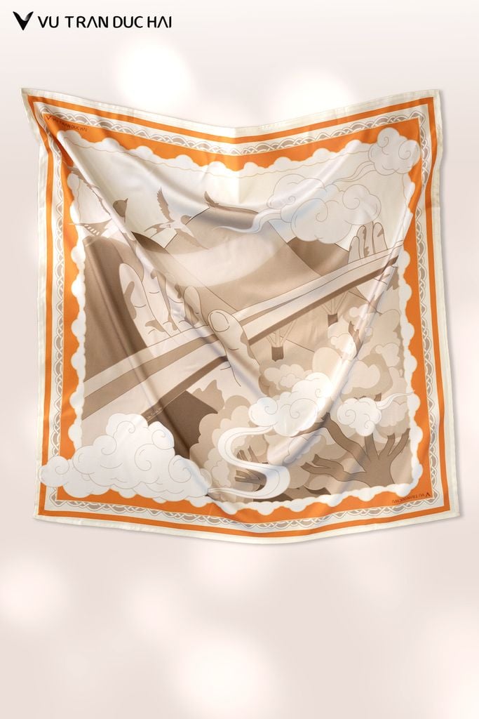 Khăn lụa vuông Cầu Vàng Đà Nẵng SCO2602