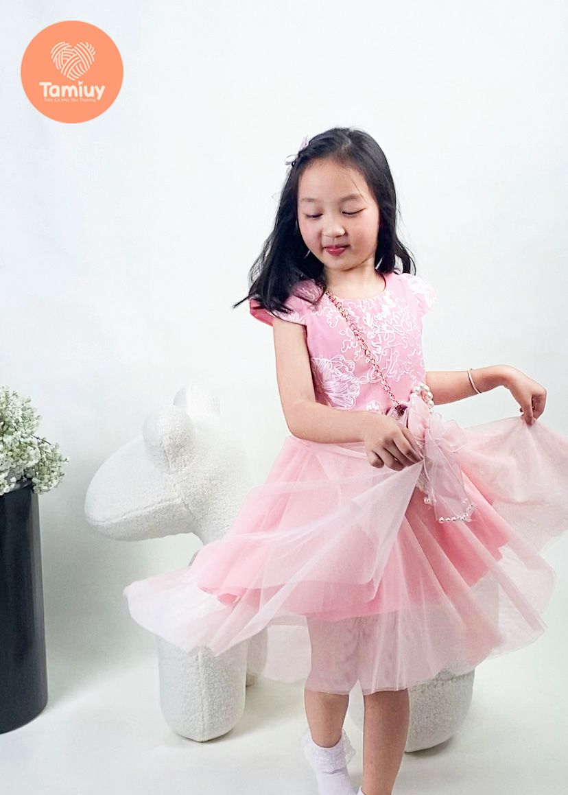  Đầm Bé Gái  Tamiuy Tùng Xoè 360 Độ ,Váy Dự Tiệc Trắng Kem Thiết Kế Tiểu Thư 