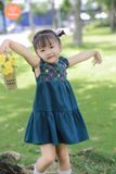  Đầm Baby Doll Bé Gái Tamiuy Cotton Đính Hoa ,Size 1-10 Tuổi ,Nhiều Màu 