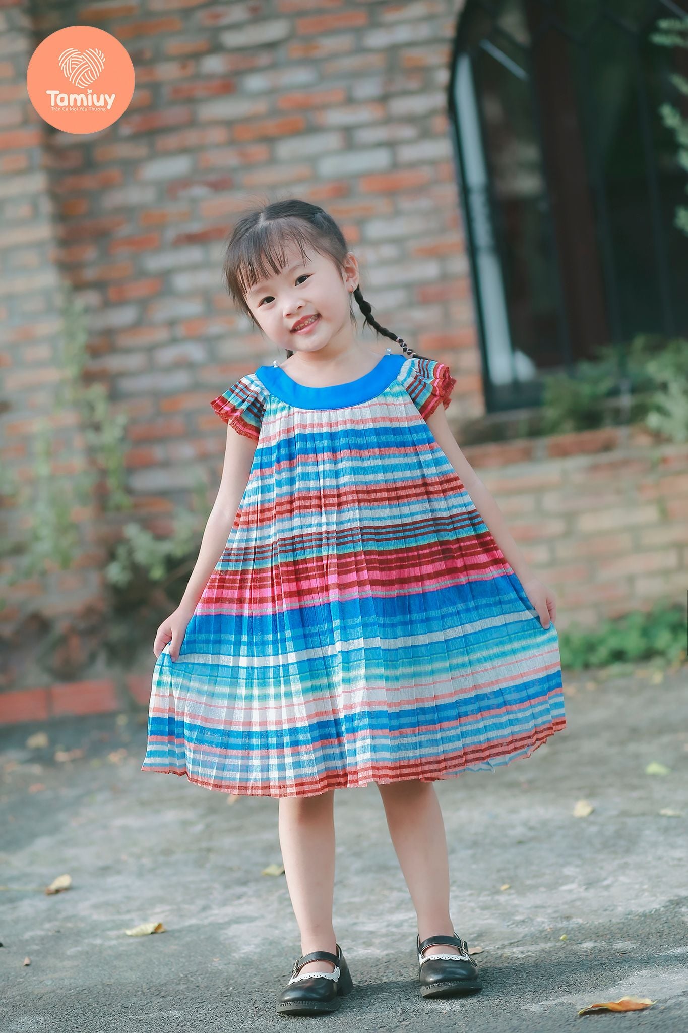  Đầm Cổ Yếm Dập Ly Tamiuy Voan Mềm Mại, Hoạ Tiết Cầu Vồng (1-10T) 