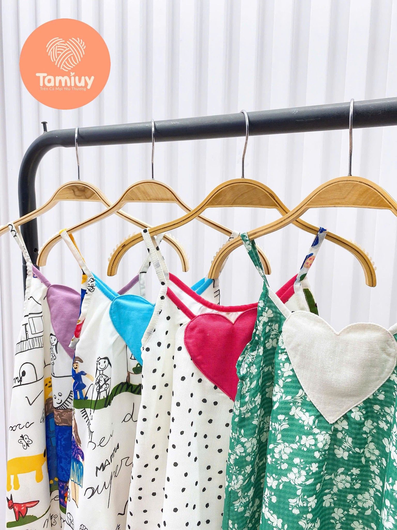  Đầm Yếm Tamiuy 2 Dây Trái Tim Bé Gái Cho Bé từ 10-38 kg 