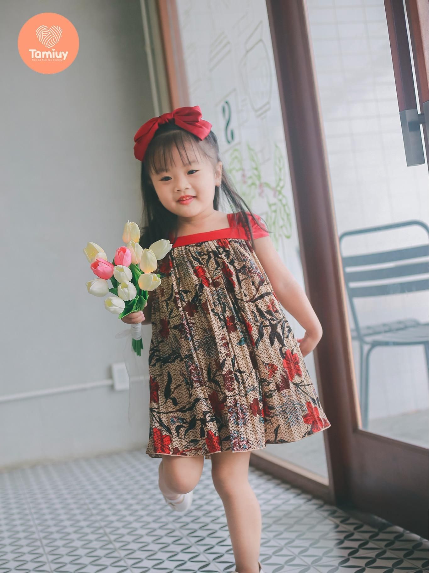  Đầm Bé Gái Tamiuy Voan Dập Ly, Họa Tiết Hoa Nhí Dễ Thương 