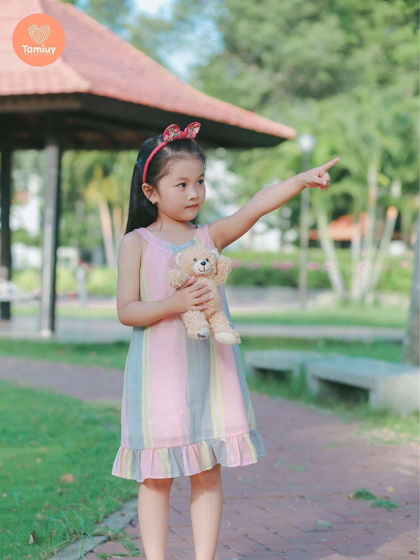  Đầm Xoè Tamiuy Cổ Yếm Vải Cotton  Mềm Mại Cho Bé Gái 1-10 Tuổi 