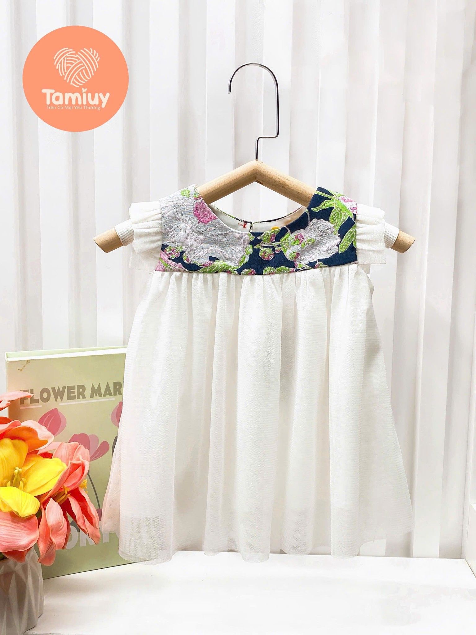  Đầm Gấm Tamiuy Tay Cánh Tiên Tamiuy cho Bé Gái Sơ Sinh 