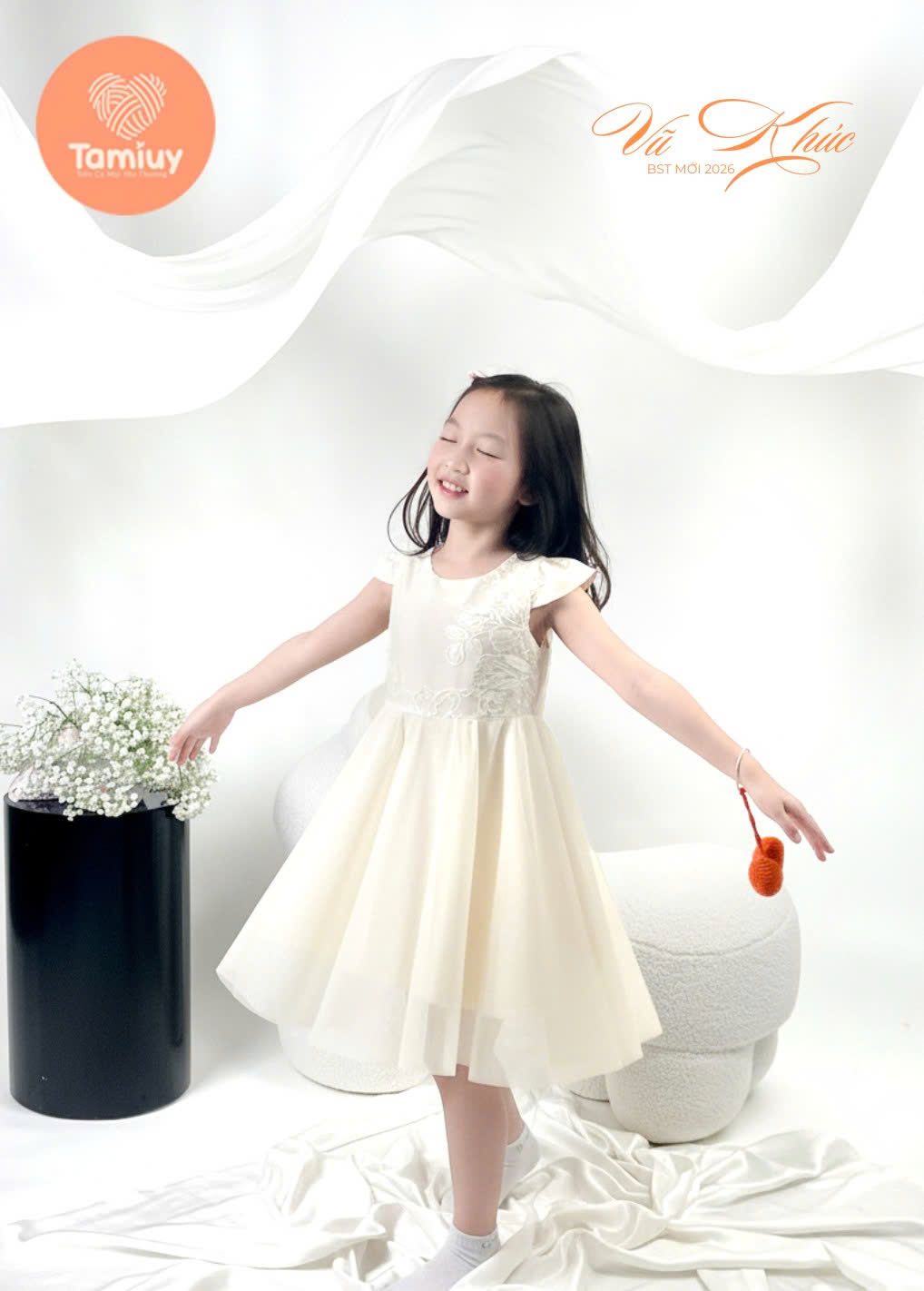 Đầm Bé Gái  Tamiuy Tùng Xoè 360 Độ ,Váy Dự Tiệc Trắng Kem Thiết Kế Tiểu Thư 