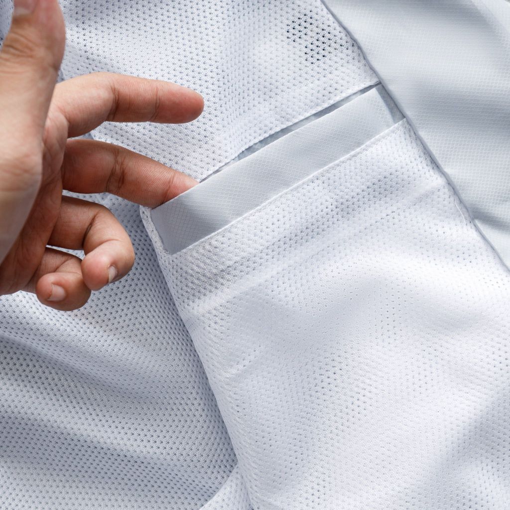 Áo khoác dù nhẹ chống nắng Camping Jacket Symbolic giấu nón