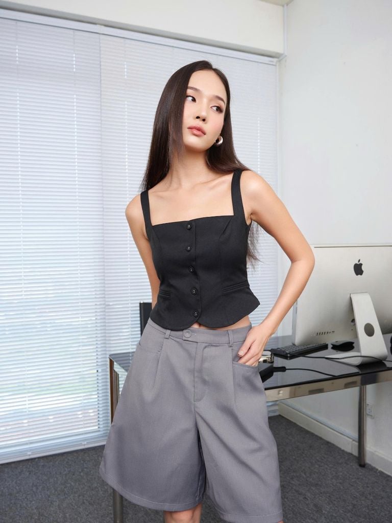 Áo Kiểu Nữ BLUXIE Cổ Vuông Phối Nút Cá Tính GOÛT DE JUN