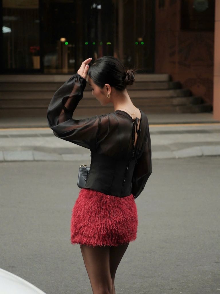 Chân Váy Nữ MEGUR SKIRT Phối Lông Lấp Lánh Mùa Lễ Hội GOUT DE JUN