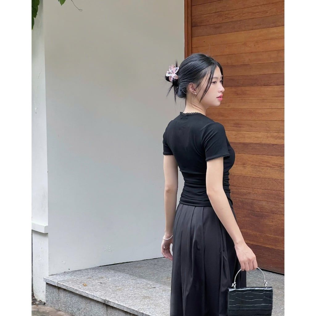 Áo Nữ  Tay Ngắn Basic Ôm Body Nhún Eo Phối Ren - LITHE TOP - GOÛT DE JUN