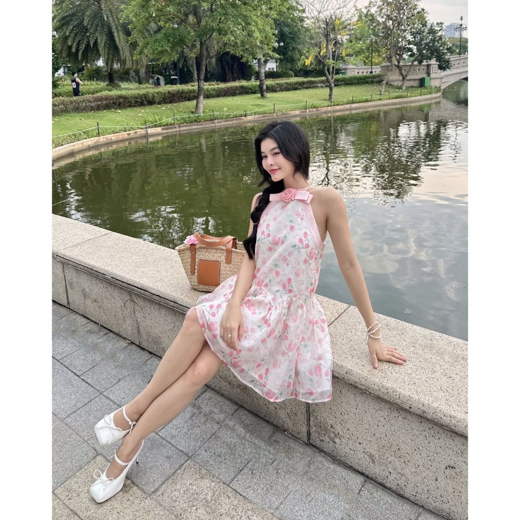 Đầm Voan Hoa Xoè Cổ Yếm Dễ Thương - GIRLY DRESS - GOÛT DE JUN
